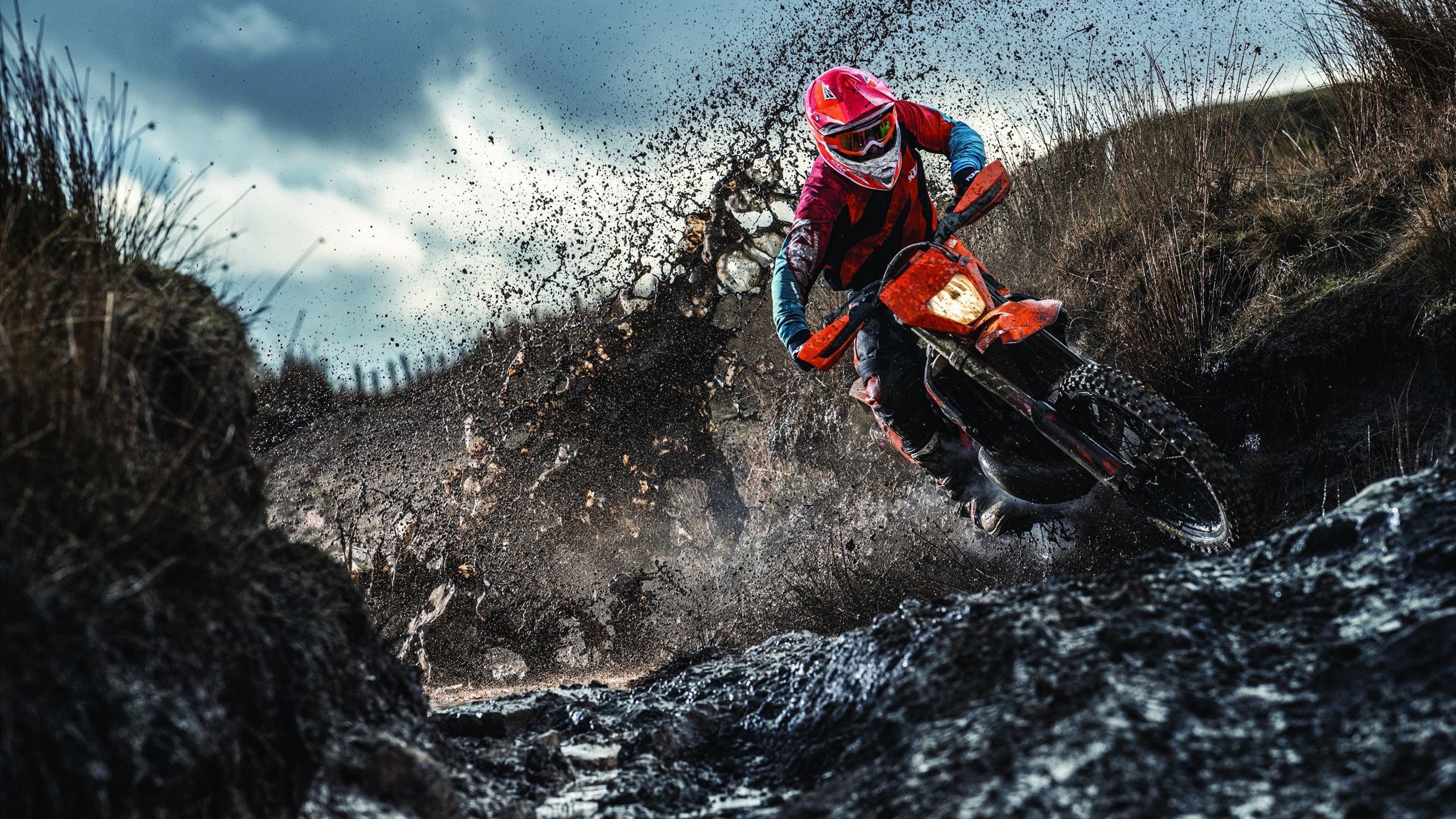 男子国家队加强三分球练习提升外线威胁，三分球训练教学视频